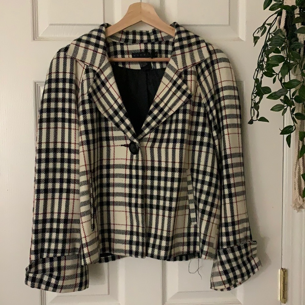 Ninety Cropped Plaid Jacket